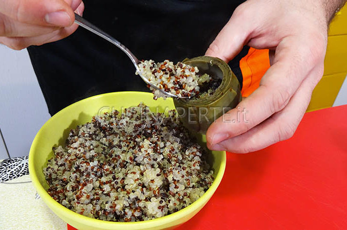 Riempire di quinoa