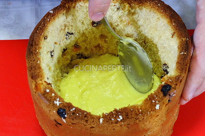 Crema pasticcera nel panettone