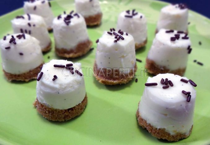 Bocconcini di cheesecake