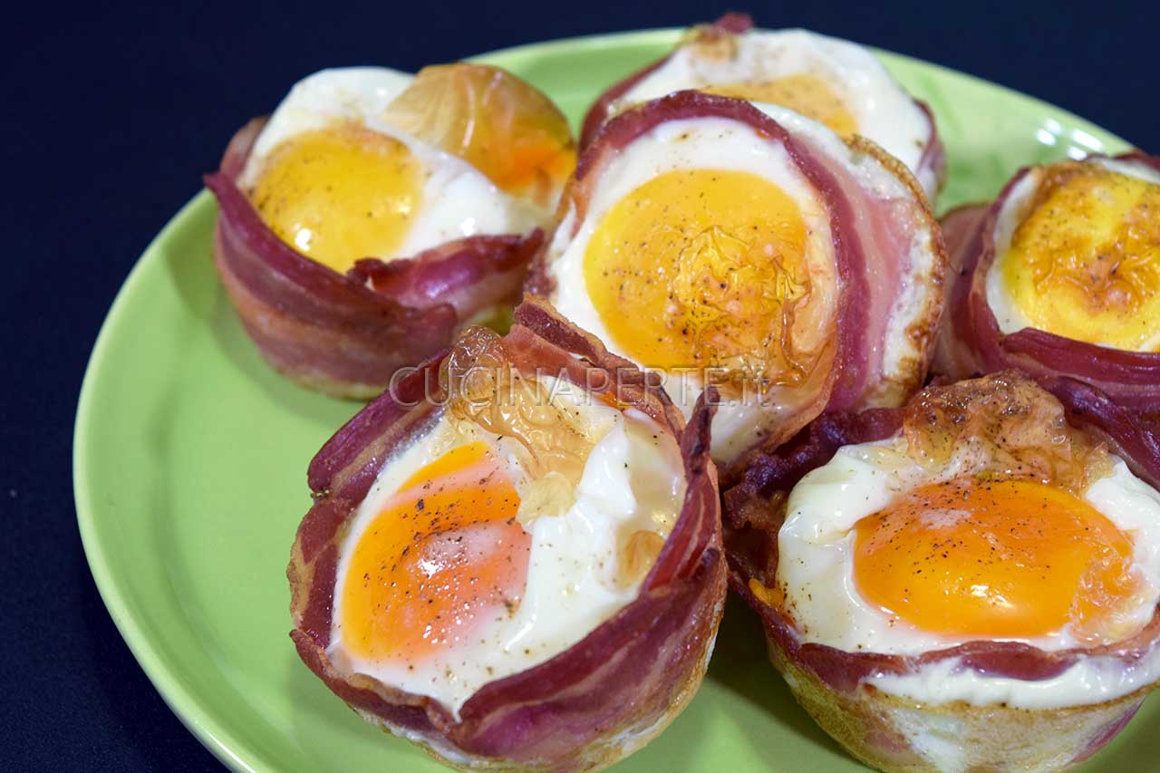 Cestini di pancarré bacon e uova - Cucina per Te