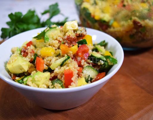 Insalata di quinoa vegana