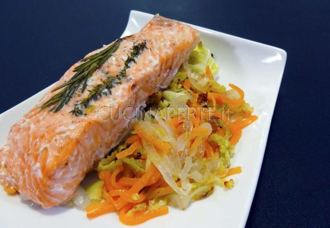 Salmone al cartoccio