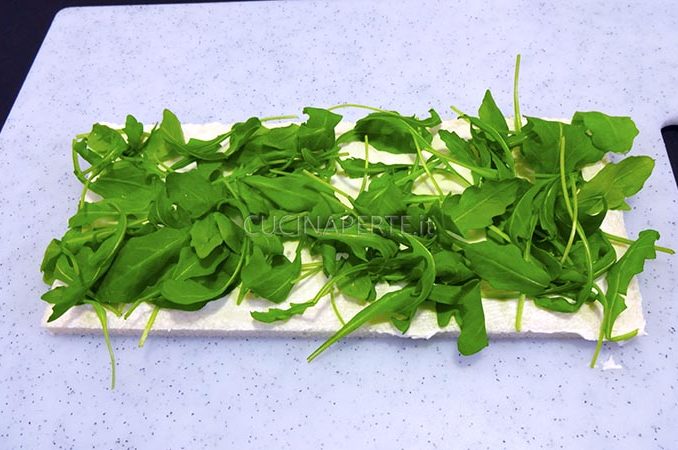 Rucola su tramezzino