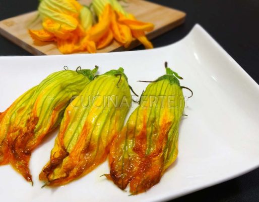 Fiori di zucca ripieni al forno