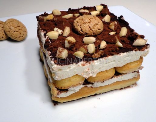 Tiramisù alla Mandorle ed Amaretti di Saronno