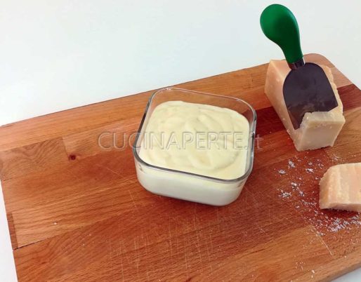 Crema al Parmigiano