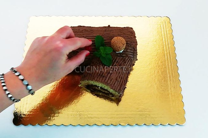 Tronchetto Di Natale Origine.Tronchetto Di Natale Con Nutella Buche De Noel Cucina Per Te