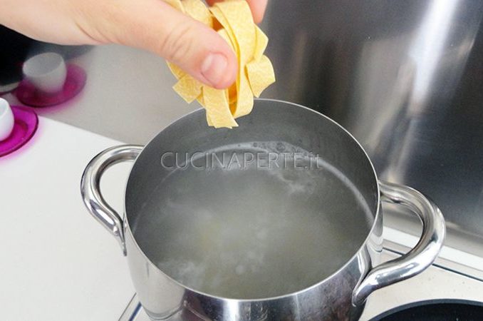 Cuocere la pasta