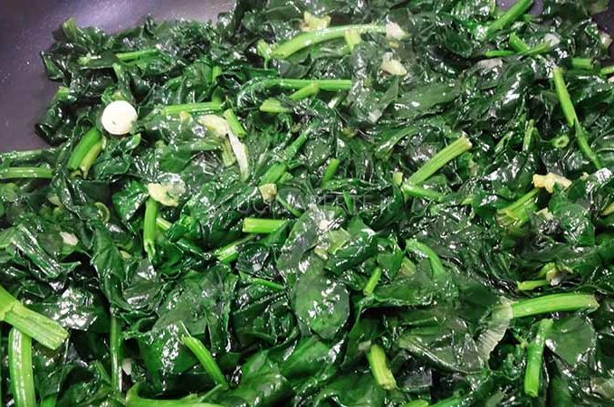 Cuocere gli spinaci