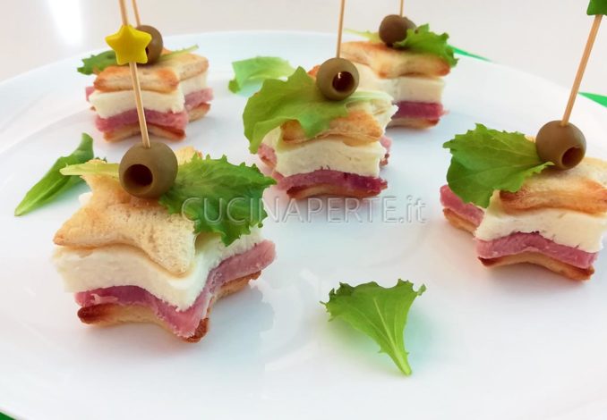 Antipasti Di Natale Fantasiosi.Tramezzini Stella Di Natale Per Il Menu Dei Bambini Cucina Per Te