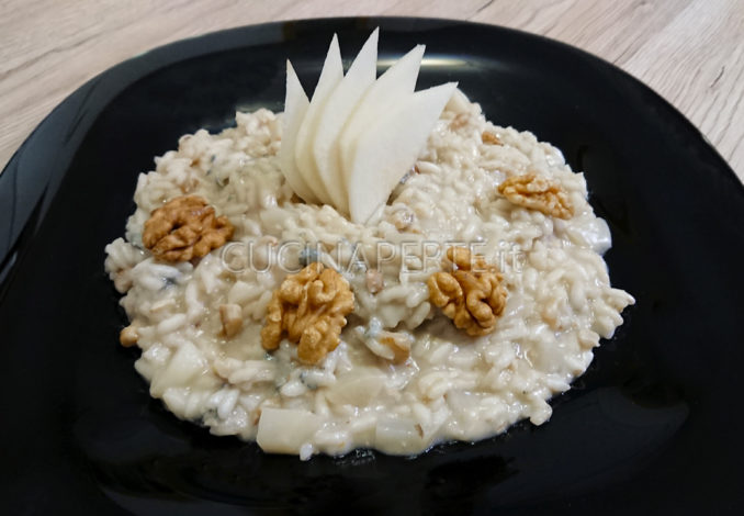 Risotto pere gorgonzola e noci