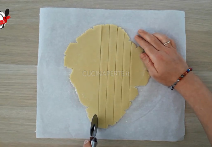 Strisce di Pasta Frolla