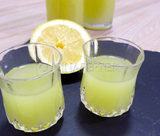 Limoncello fatto in casa