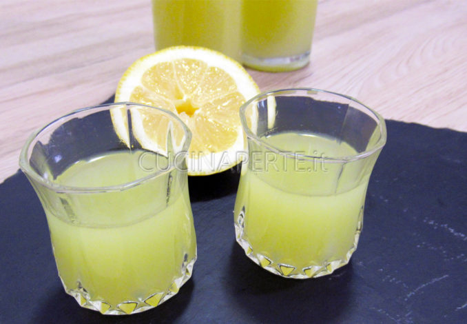 Limoncello fatto in casa