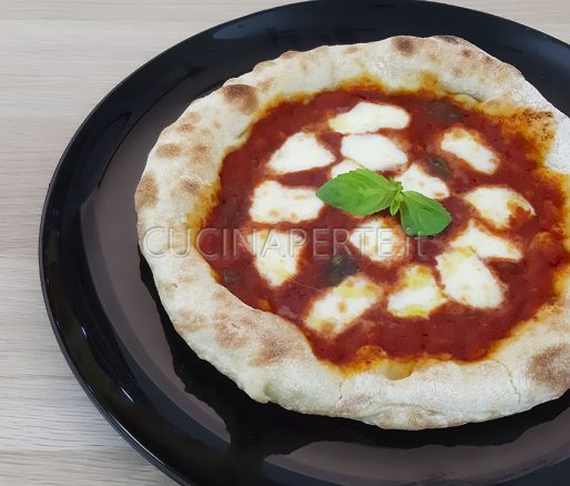 pizza fatta in casa