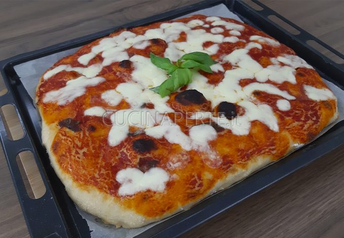 Pizza Fatta in Casa